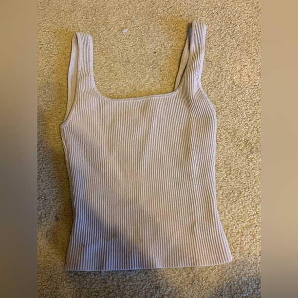 aritizia babaton purple sculpt knit crop top - Picture 3 of 4